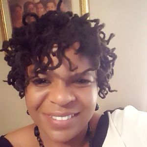 Meet your Posher, Felicia